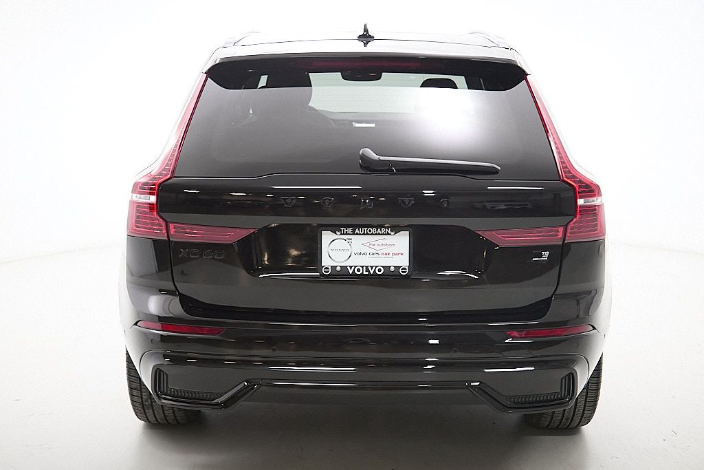 2024 VOLVO XC60 - Image 7