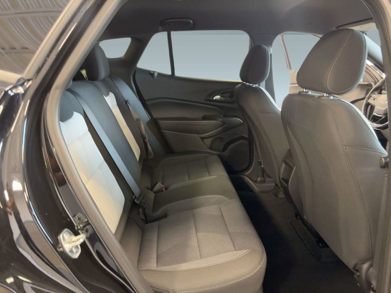 2024 Chevrolet Trax photo 29