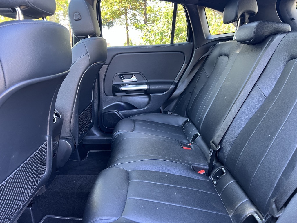 2022 Mercedes Benz GLA 250 4MATIC photo 11