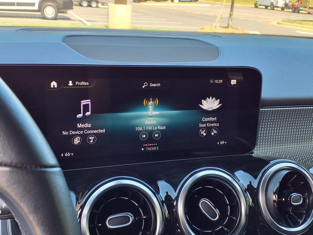 2023 Mercedes Benz GLB 250 4MATIC photo 7