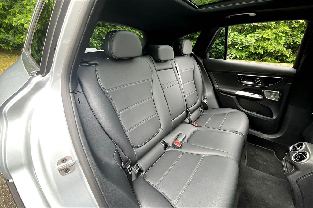 2025 Mercedes Benz GLC 300 4MATIC photo 27
