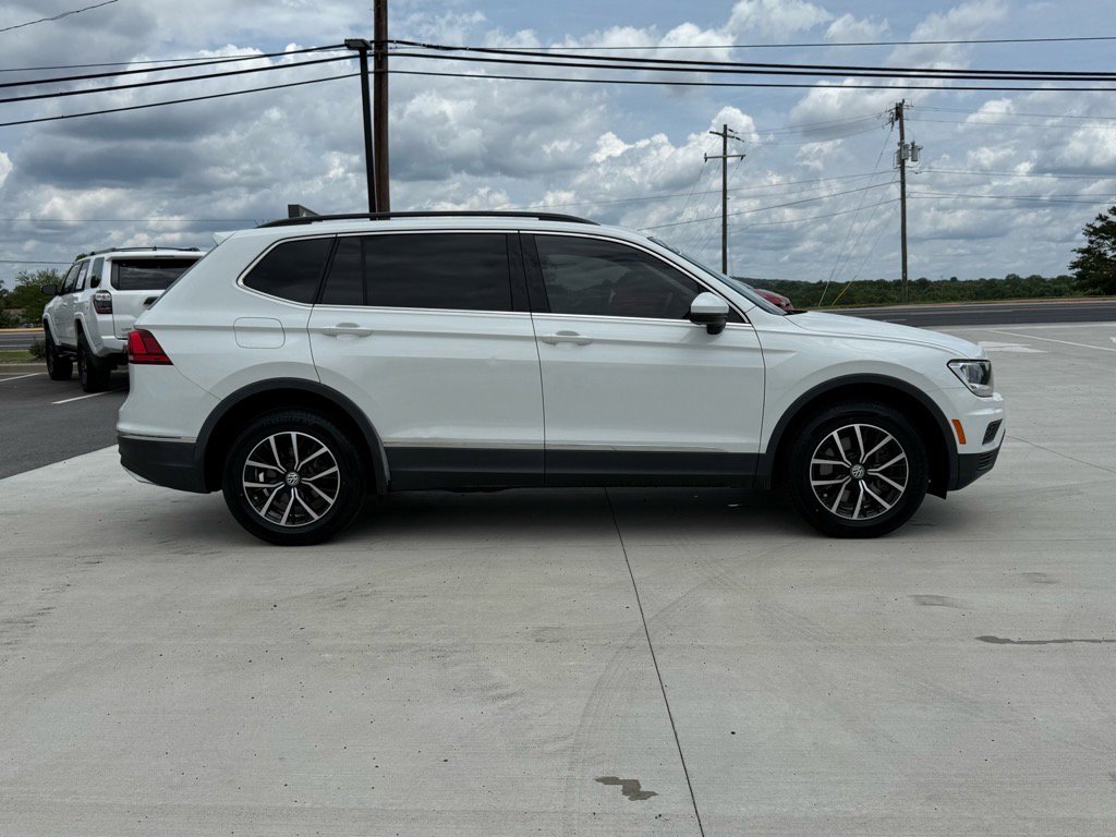 2021 Volkswagen Tiguan SE photo 4