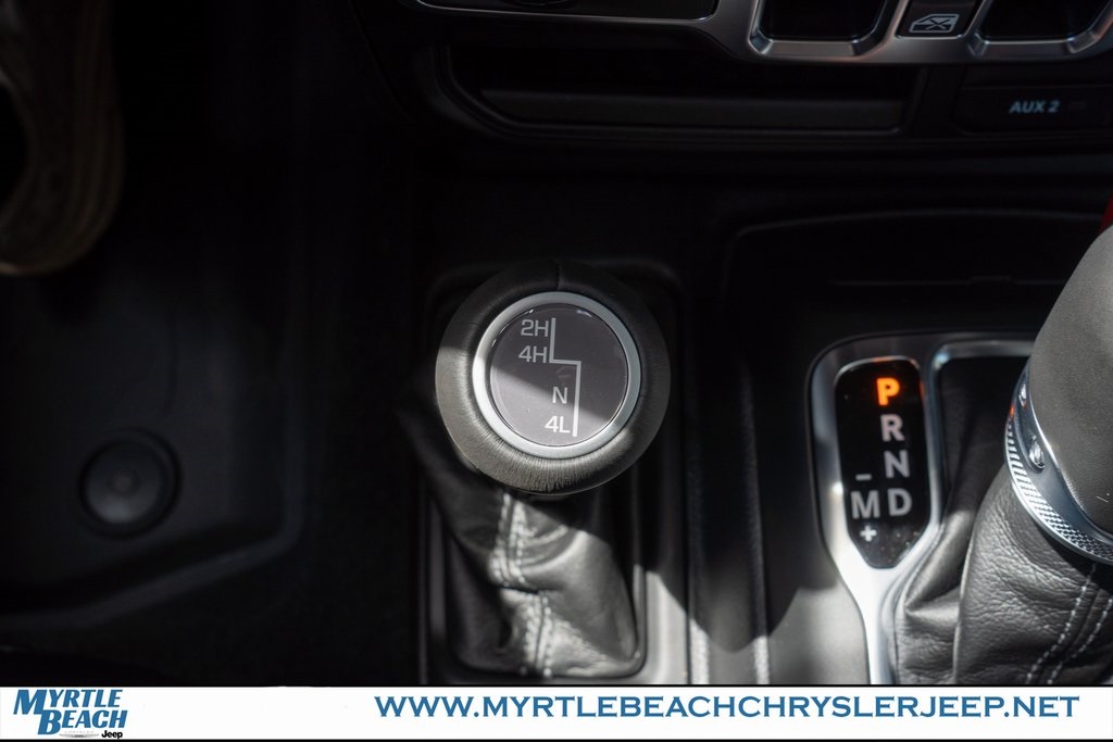 2025 Jeep Gladiator Sport photo 21