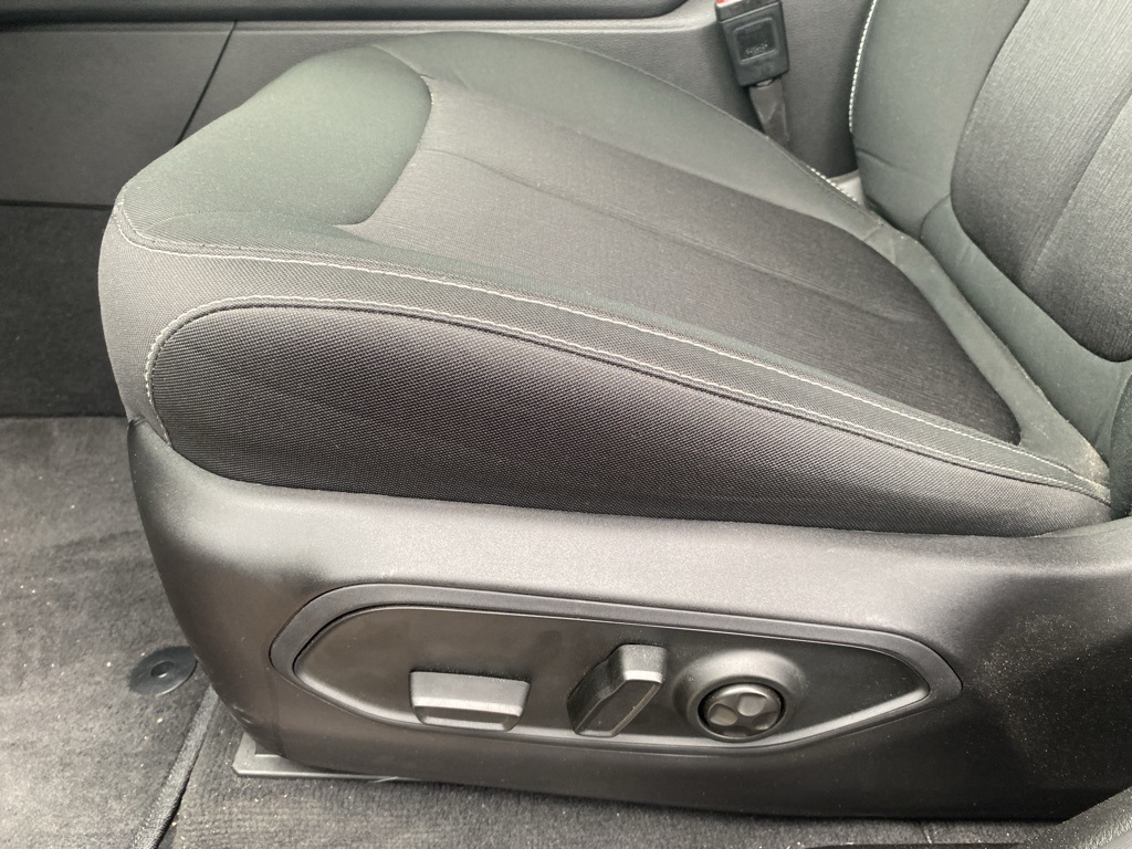 2025 Jeep Grand Cherokee Laredo X photo 17