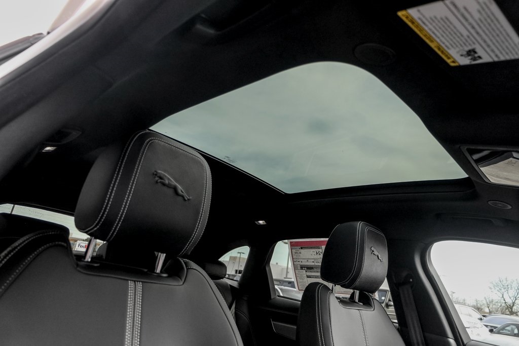 2026 Jaguar F-PACE P250 R-Dynamic S photo 20