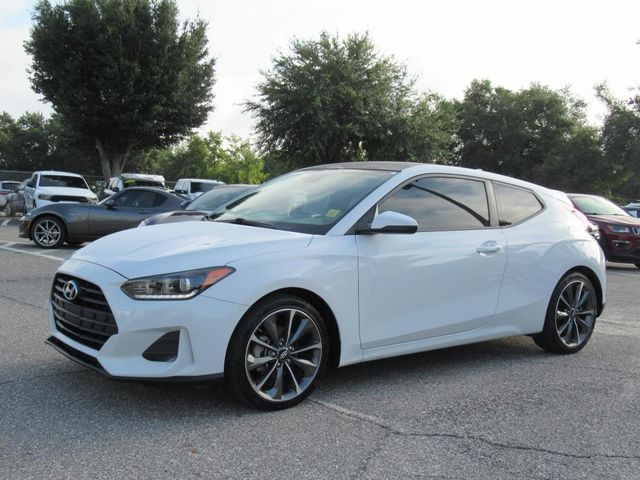 2020 Hyundai Veloster 2.0L Premium photo 3