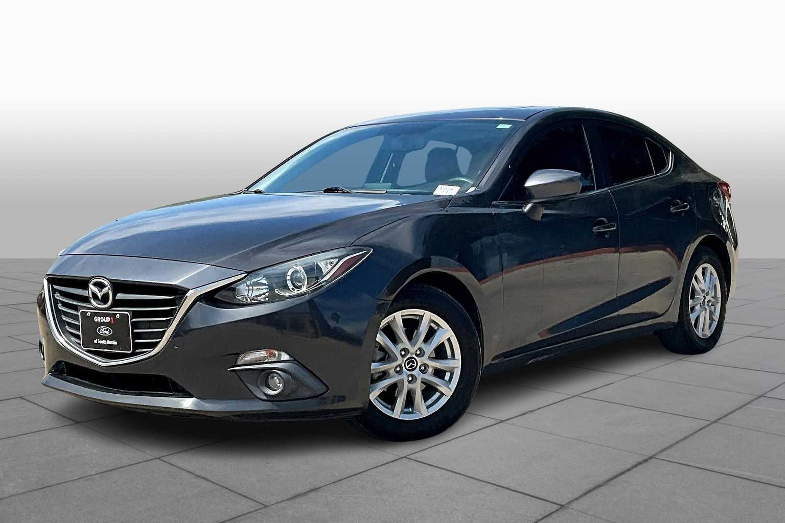 2016 Mazda Mazda3 Touring photo 2