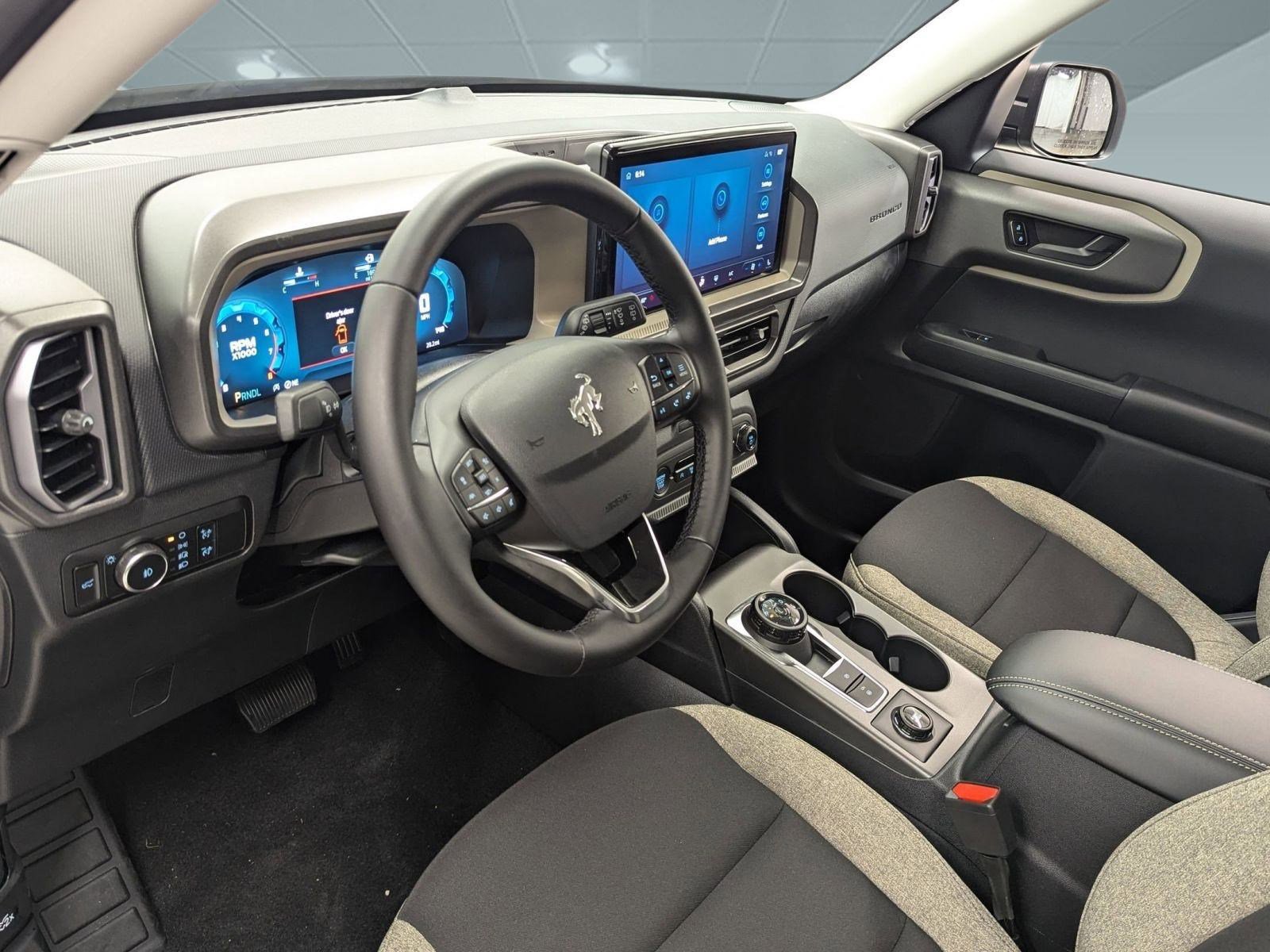 2025 Ford Bronco Sport Big Bend photo 3