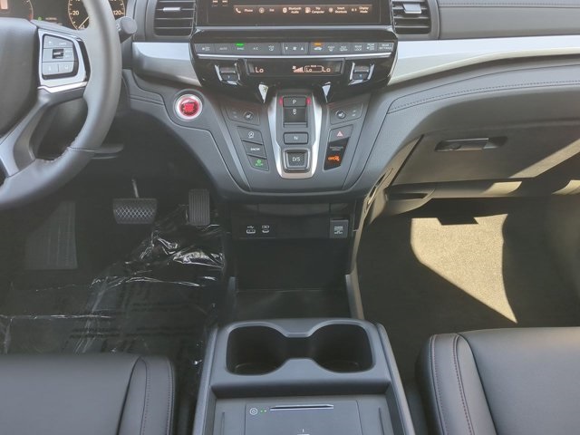 2026 Honda Odyssey photo 14