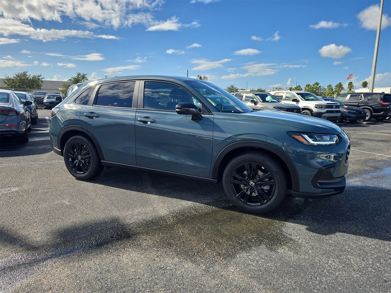 2026 Honda HR-V Sport photo 2