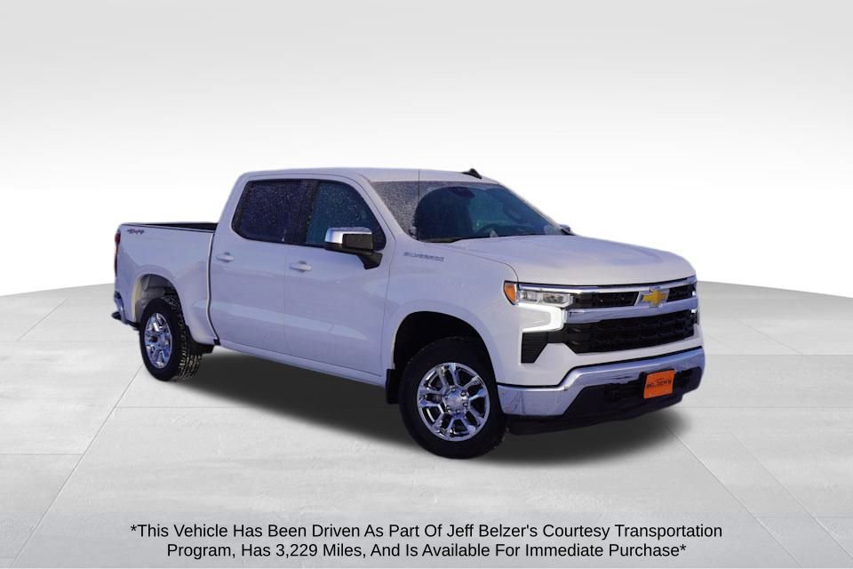 2025 Chevrolet Silverado 1500 LT's photo