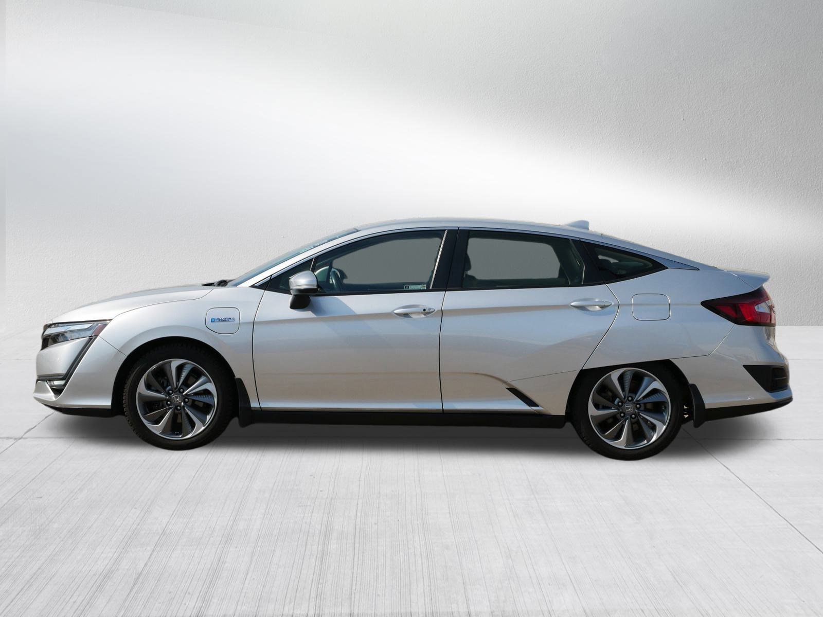 2018 Honda Clarity Plug-In Hybrid Touring photo 4