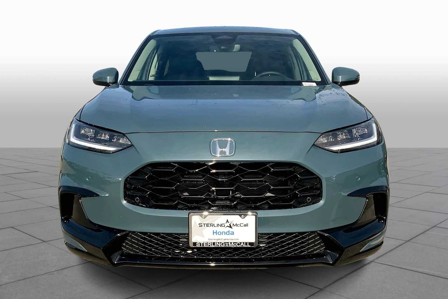 2026 Honda HR-V EX-L photo 3