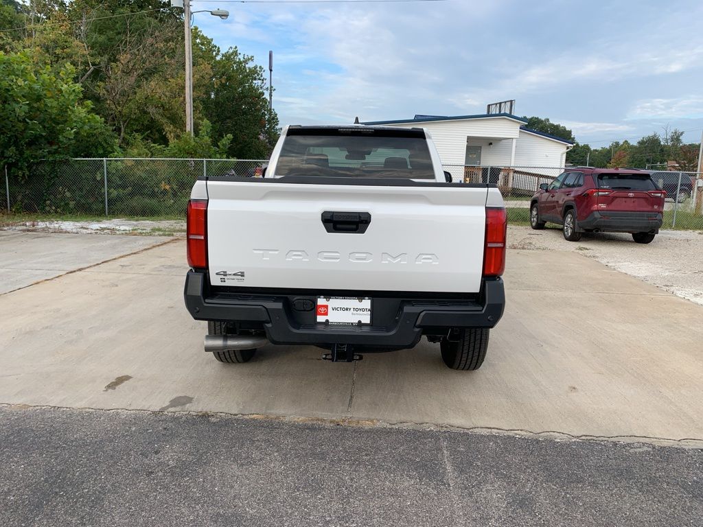 2025 Toyota Tacoma SR 4x4 XtraCab photo 3