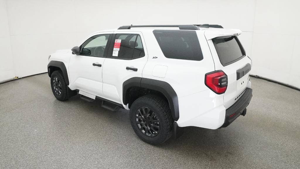 2025 Toyota 4Runner SR5 photo 13