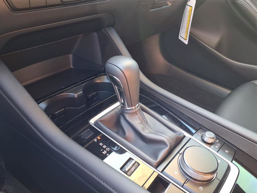 2025 Mazda Mazda3 2.5 Select Sport photo 6