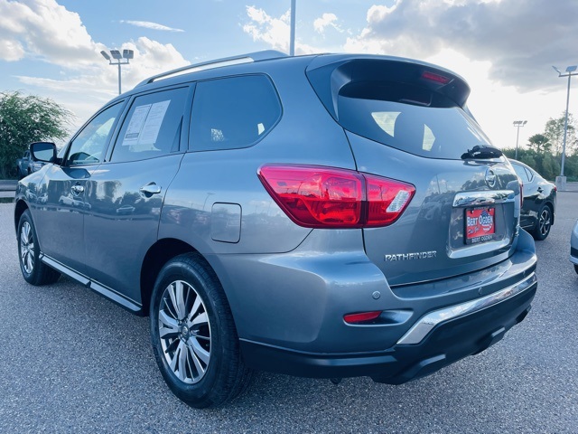 2020 Nissan Pathfinder SL photo 4