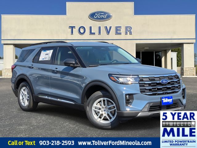 2025 Ford Explorer Active's photo