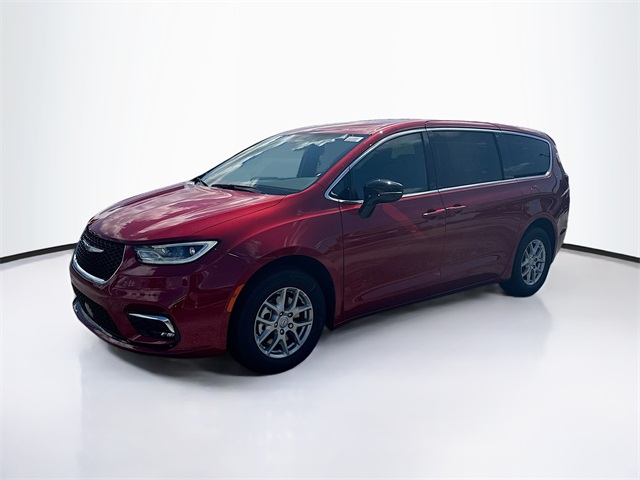2026 Chrysler Pacifica photo 2
