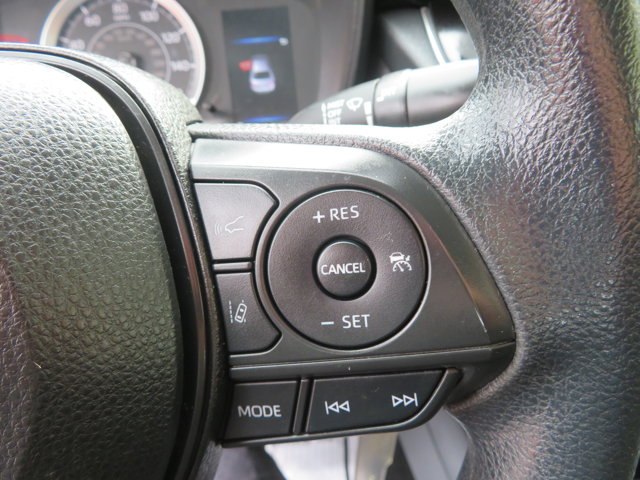 2022 Toyota Corolla LE photo 25