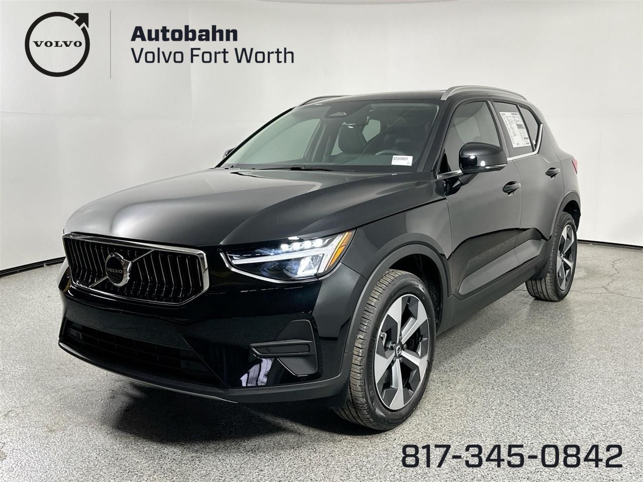 2025 Volvo XC40