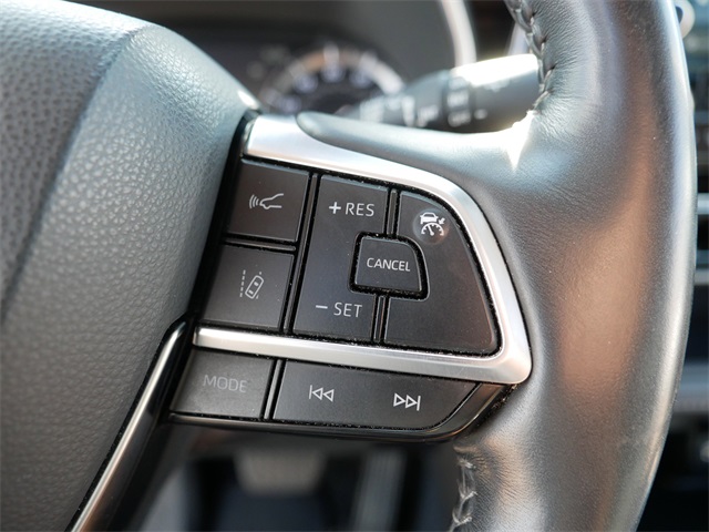 2021 Toyota Highlander Limited photo 26