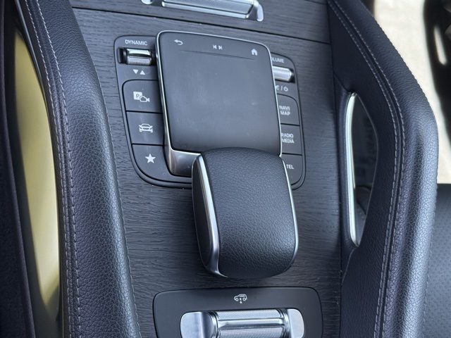 2021 Mercedes Benz GLS 450 4MATIC photo 14