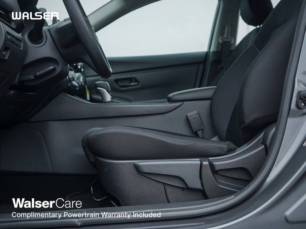 2025 Nissan Sentra S photo 14