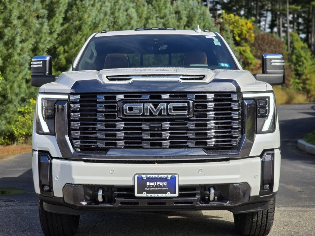 2024 Gmc Sierra 3500 HD Denali Ultimate photo 2