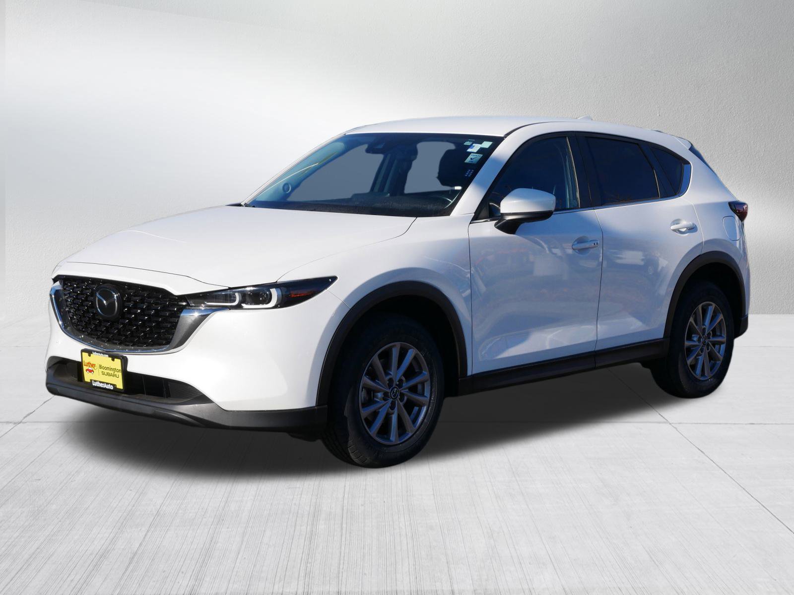 2022 Mazda CX-5 2.5 Select photo 3