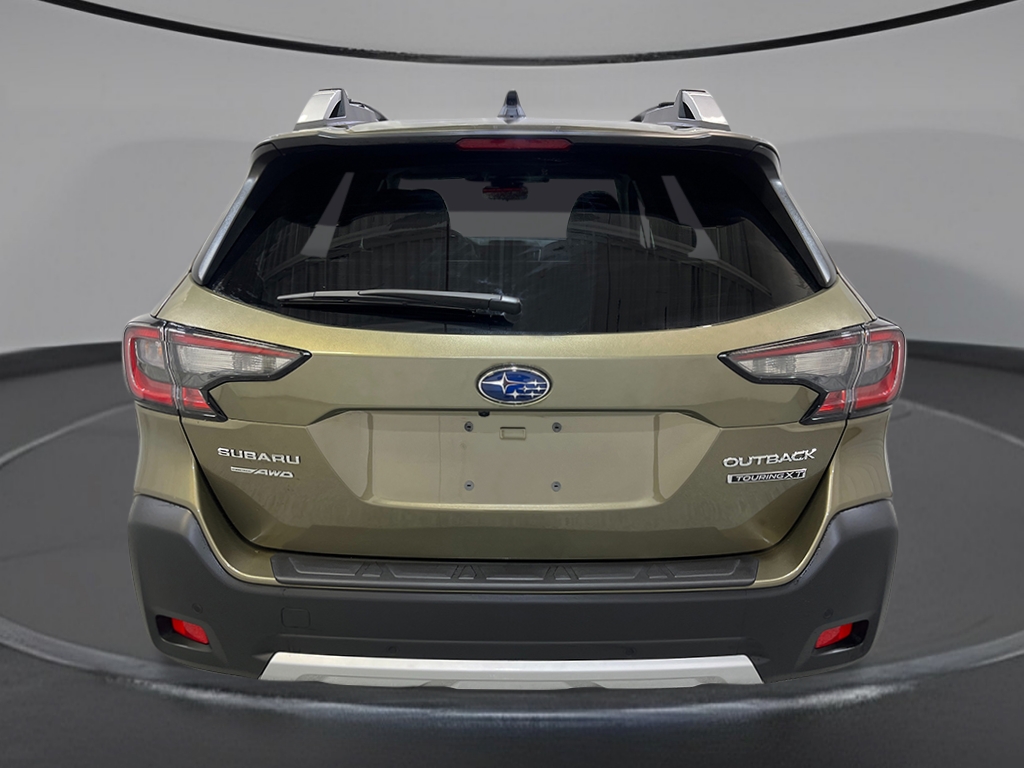 2025 Subaru Outback Touring XT photo 3