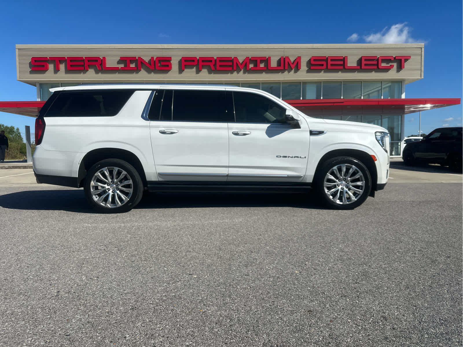 2022 GMC Yukon XL Denali's photo