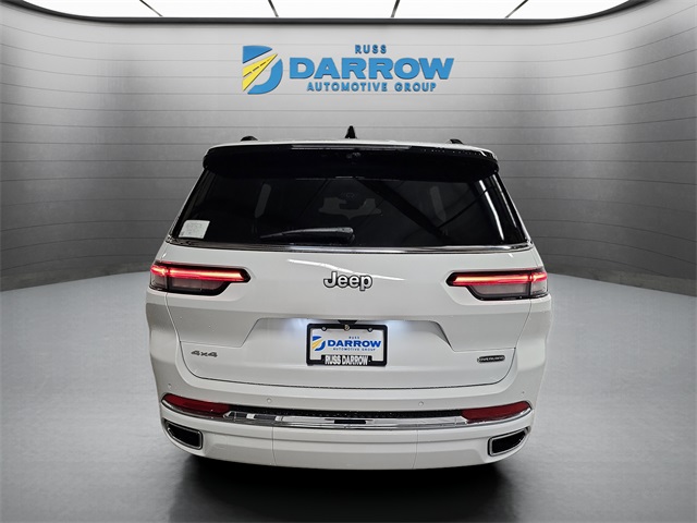 2025 Jeep Grand Cherokee Overland photo 4