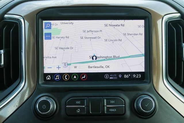 Used 2023 Black Chevrolet High Country image 33