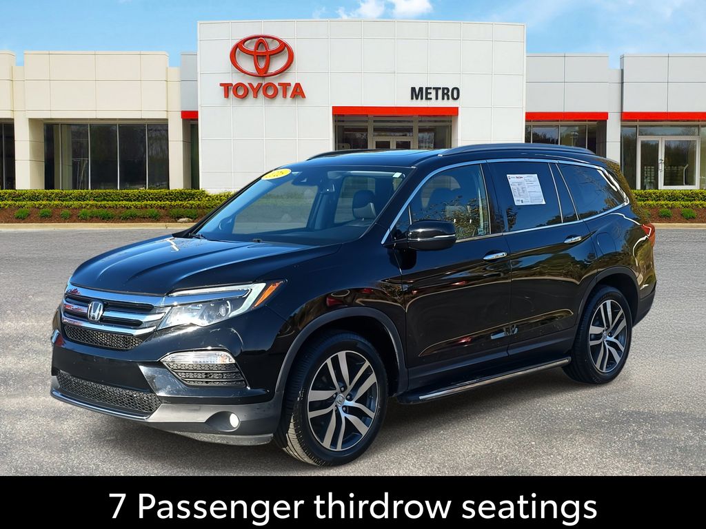 2016 Honda Pilot Touring's photo