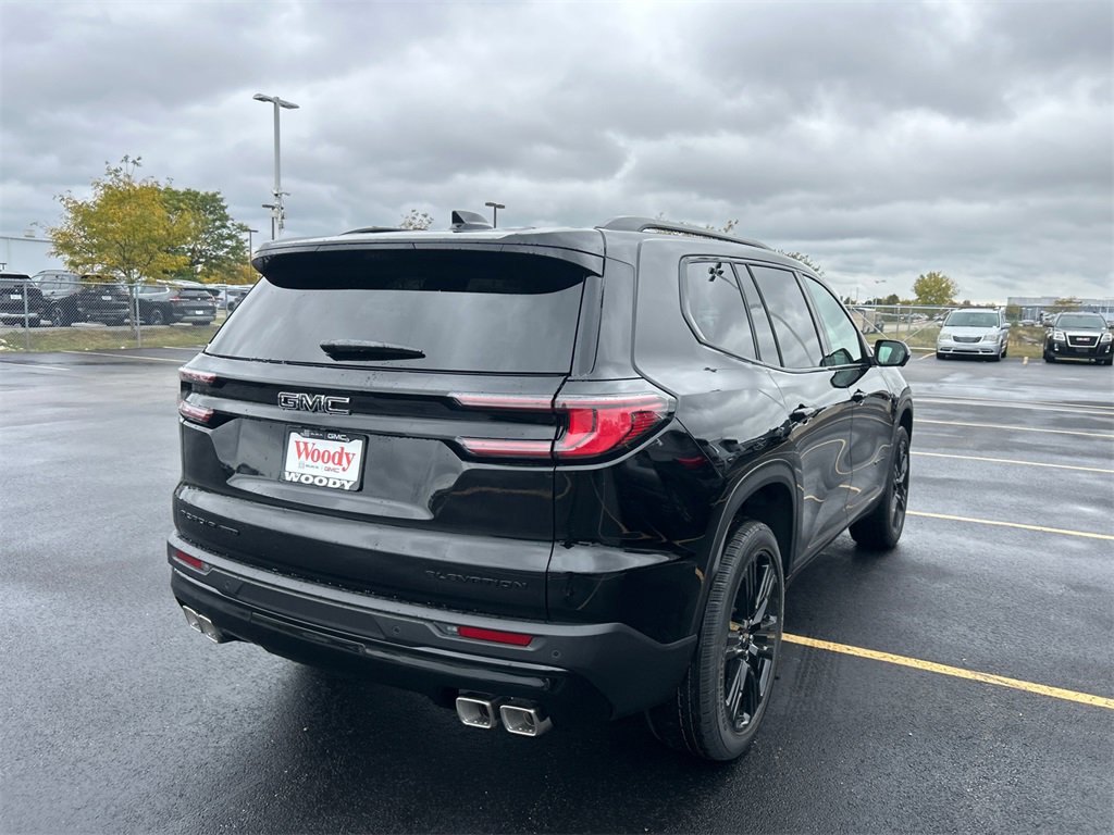 2026 GMC ACADIA - Image 7