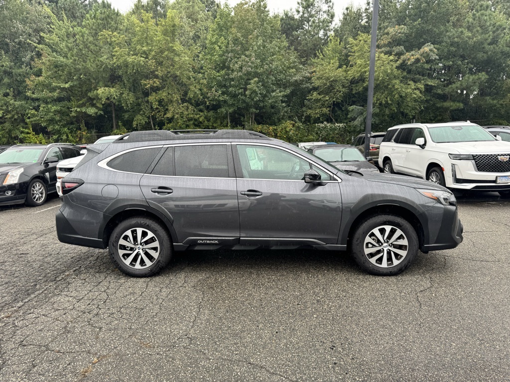 2025 Subaru Outback Premium photo 5
