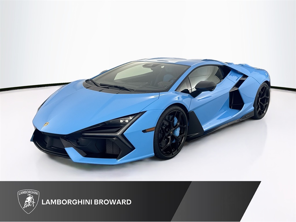 2024 Lamborghini Revuelto Base's photo