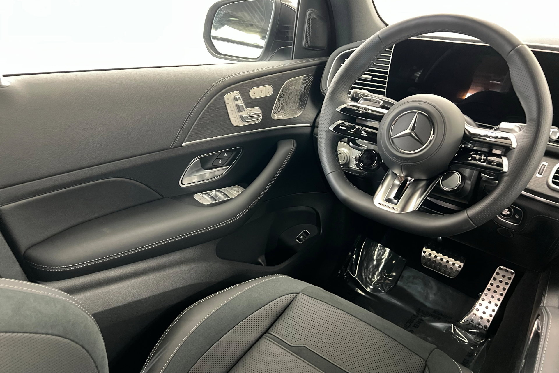2026 Mercedes Benz GLE AMG 53 4MATIC photo 11