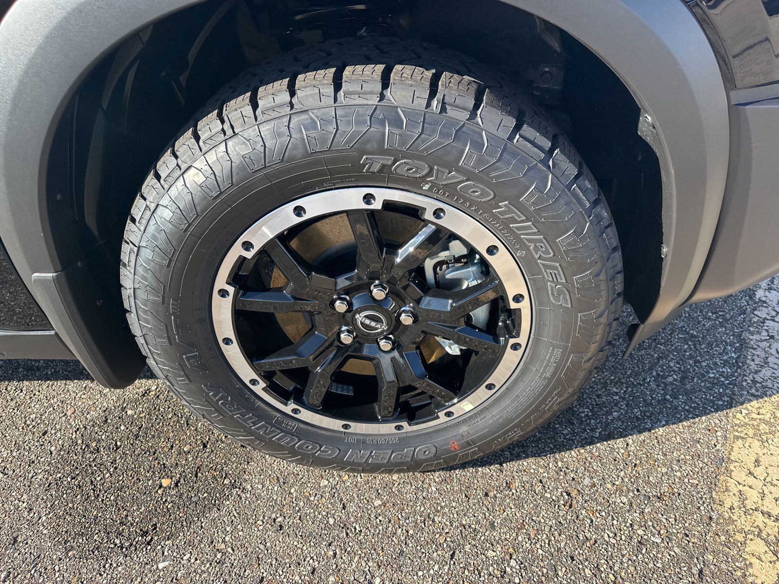 2025 Nissan Pathfinder Rock Creek photo 3