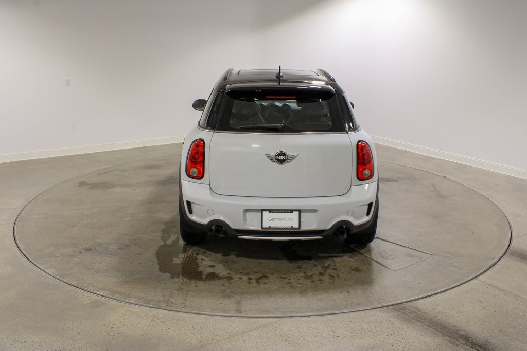 2015 Mini Cooper S ALL4 photo 3