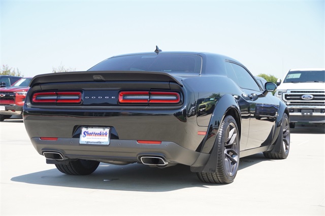 2021 Dodge Challenger R/T Scat Pack Widebody photo 8