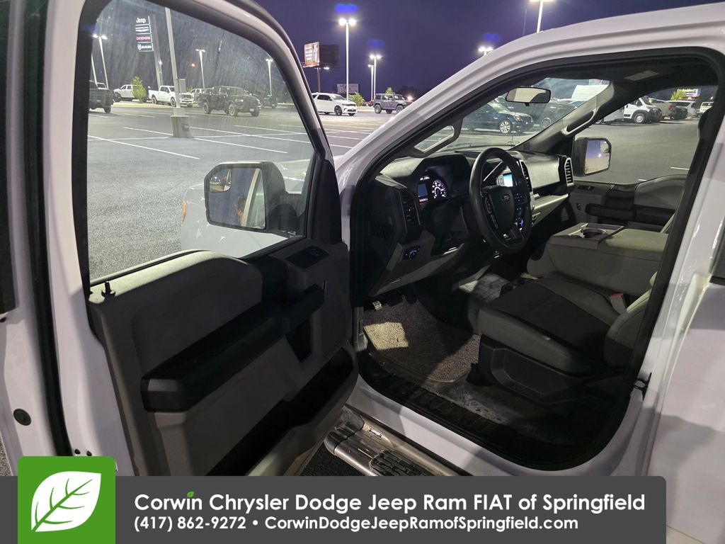 2016 Ford F-150 XL photo 4