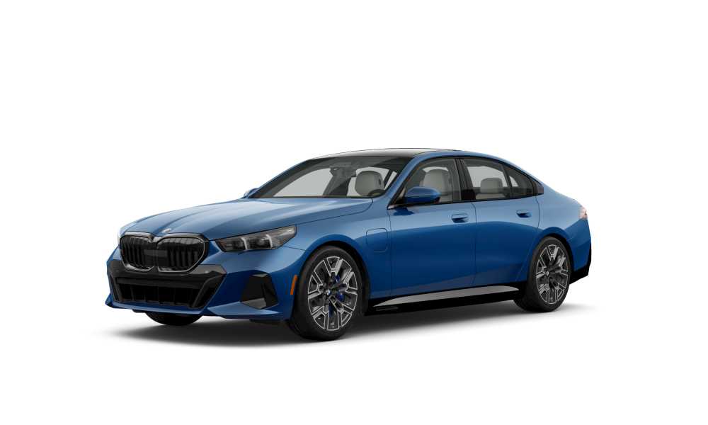 2026 BMW 5 Series 550e's photo