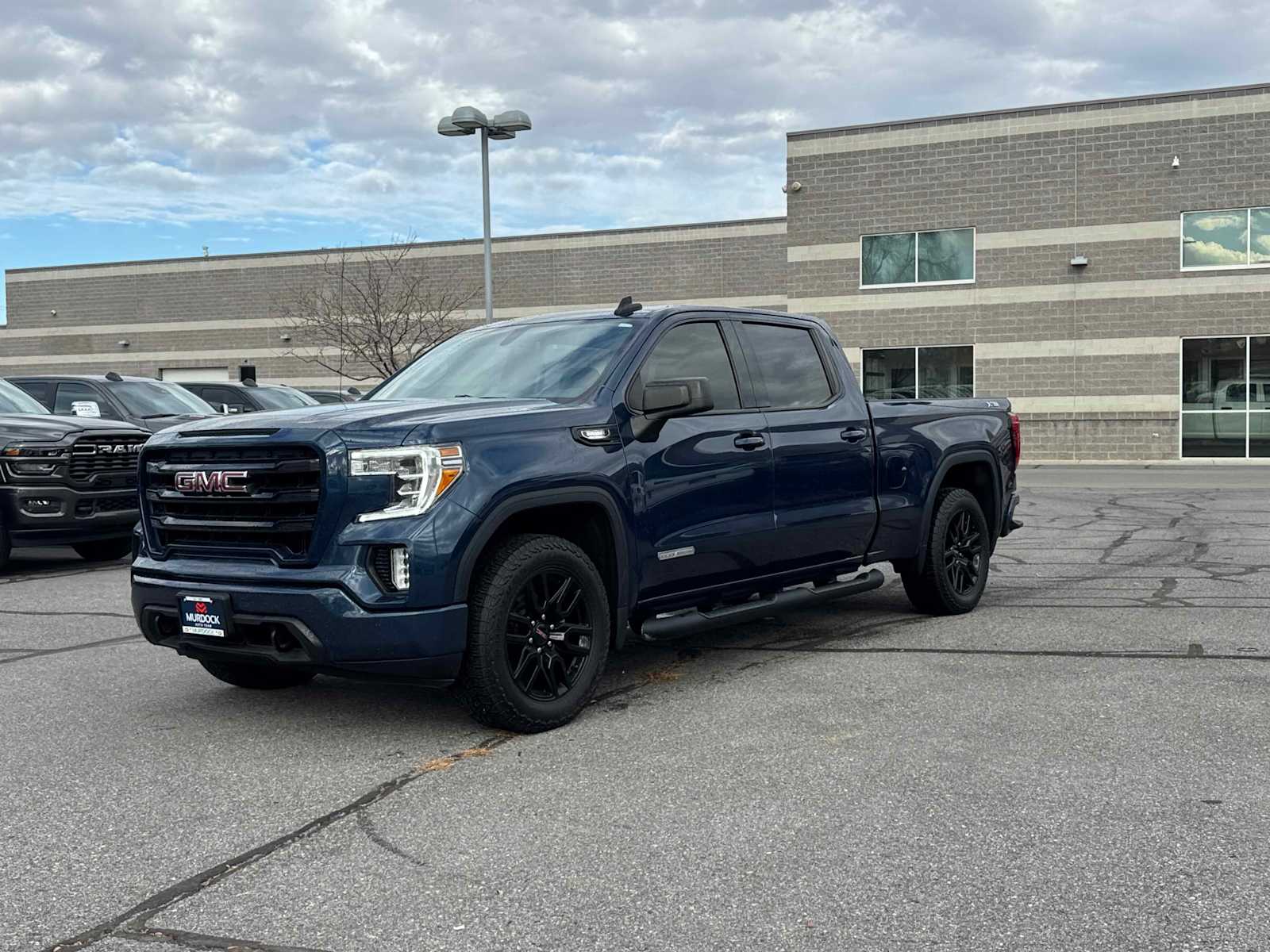 2021 GMC Sierra 1500 Elevation's photo