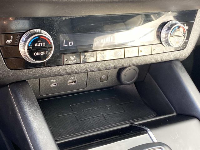 2022 Mitsubishi Outlander Black Edition LE SEL GT photo 14