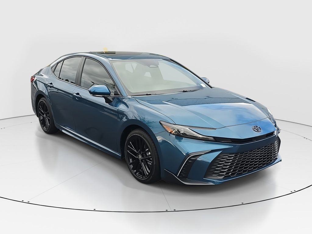 2025 Toyota Camry photo 3