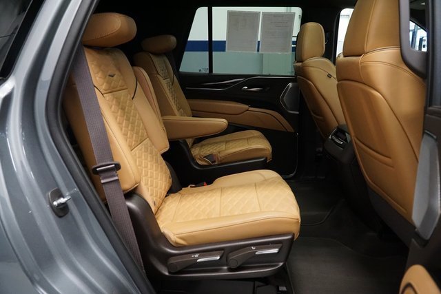 2022 Cadillac Escalade Sport photo 17
