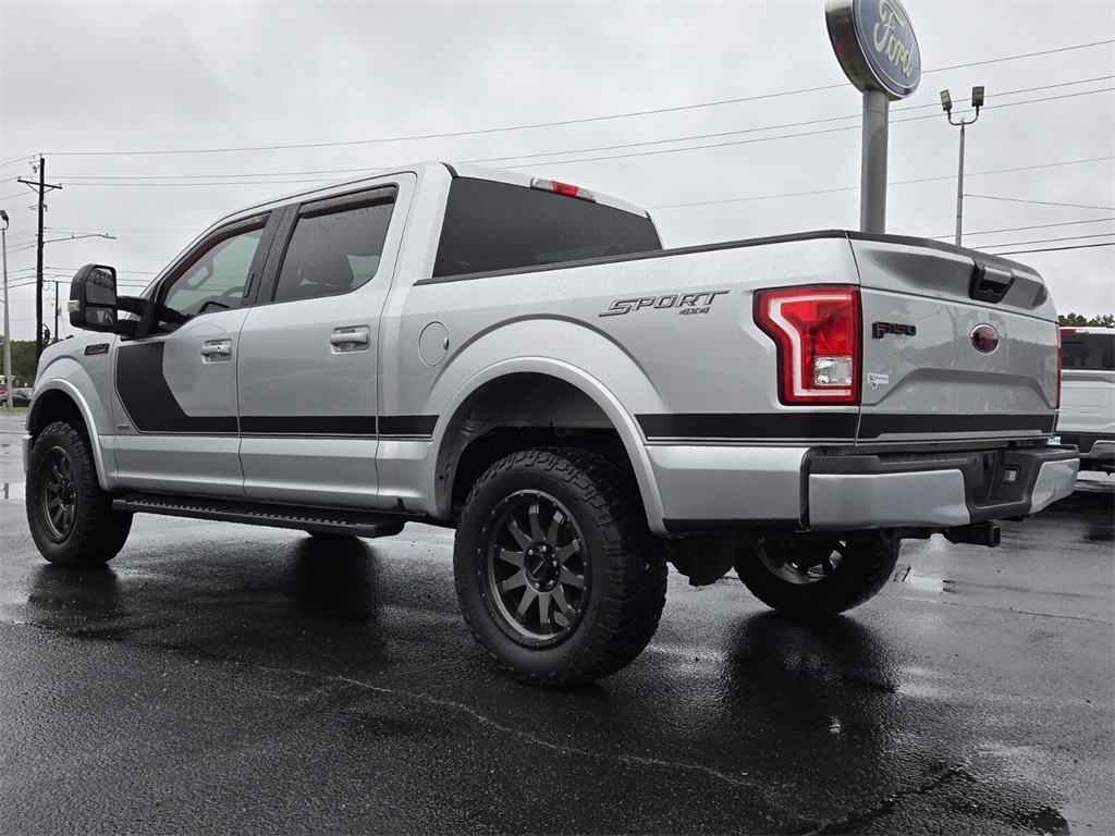 2017 Ford F-150 XLT photo 4