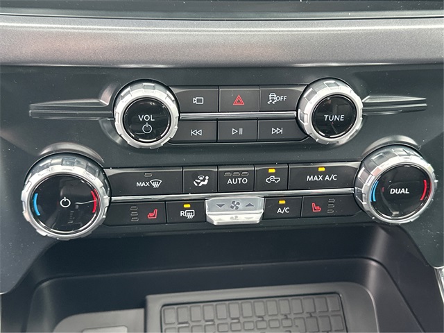 2025 Ford F-150 XLT photo 31
